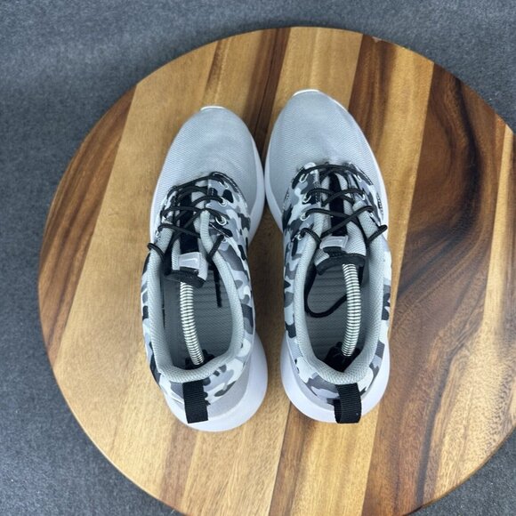 Nike Men's Roshe One SE Wolf Grey Black Camo Running Shoes 844687-013 Size 6.5 - Picture 8 of 12